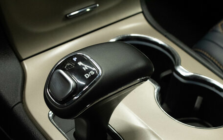 Jeep Grand Cherokee, 2013 год, 2 100 000 рублей, 23 фотография
