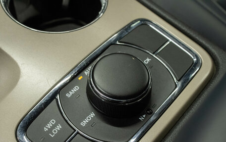 Jeep Grand Cherokee, 2013 год, 2 100 000 рублей, 24 фотография