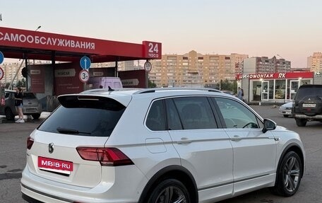 Volkswagen Tiguan II, 2018 год, 1 980 000 рублей, 6 фотография