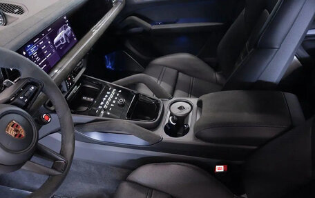 Porsche Cayenne III, 2026 год, 36 990 088 рублей, 24 фотография