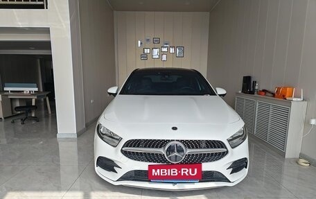 Mercedes-Benz A-Класс, 2022 год, 1 510 000 рублей, 2 фотография
