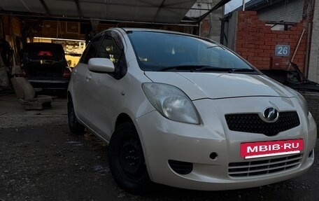 Toyota Vitz, 2005 год, 450 000 рублей, 3 фотография