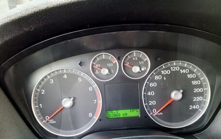 Ford Focus II рестайлинг, 2006 год, 325 000 рублей, 13 фотография