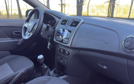 Renault Logan II, 2021 год, 1 450 000 рублей, 12 фотография