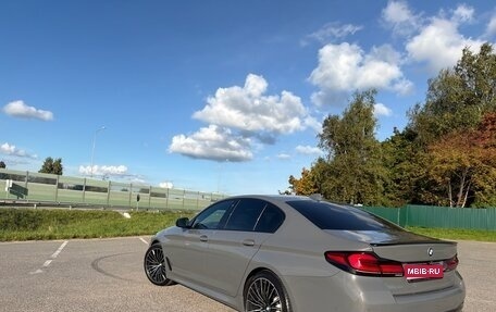 BMW 5 серия, 2020 год, 4 000 000 рублей, 1 фотография