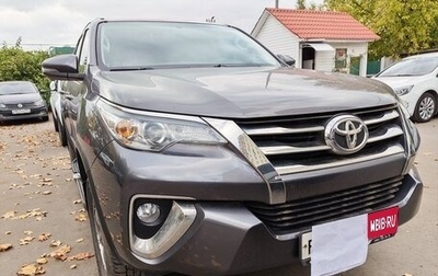Toyota Fortuner II, 2019 год, 4 400 000 рублей, 1 фотография