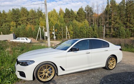 BMW 5 серия, 2018 год, 3 200 000 рублей, 3 фотография