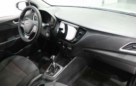 Hyundai Solaris II рестайлинг, 2017 год, 1 049 900 рублей, 12 фотография