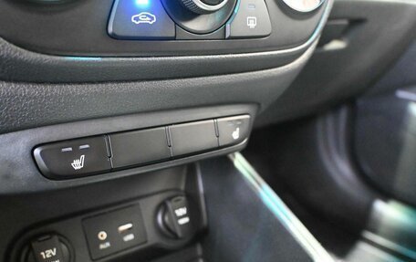 Hyundai Solaris II рестайлинг, 2017 год, 1 049 900 рублей, 22 фотография