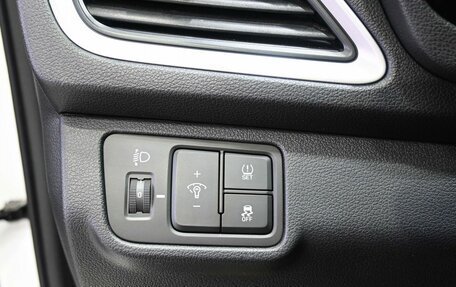 Hyundai Solaris II рестайлинг, 2017 год, 1 049 900 рублей, 24 фотография