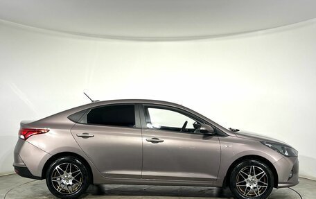 Hyundai Solaris II рестайлинг, 2021 год, 1 500 000 рублей, 5 фотография