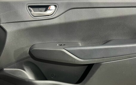 Hyundai Solaris II рестайлинг, 2021 год, 1 500 000 рублей, 19 фотография