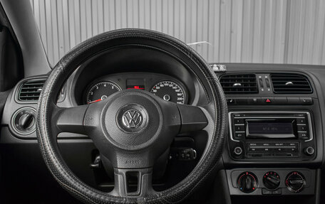 Volkswagen Polo VI (EU Market), 2013 год, 800 000 рублей, 11 фотография