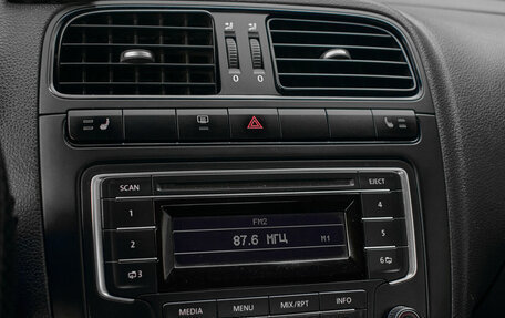 Volkswagen Polo VI (EU Market), 2013 год, 800 000 рублей, 14 фотография