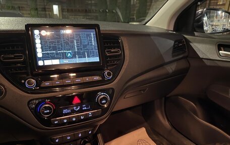Hyundai Solaris II рестайлинг, 2021 год, 1 850 000 рублей, 7 фотография