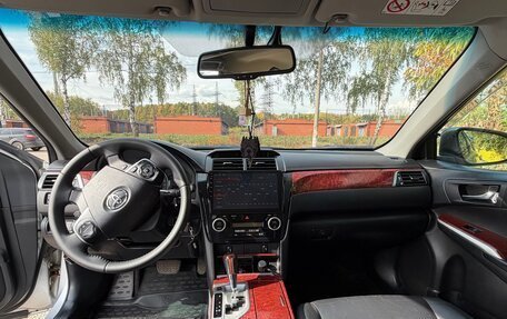 Toyota Camry, 2012 год, 1 400 000 рублей, 14 фотография