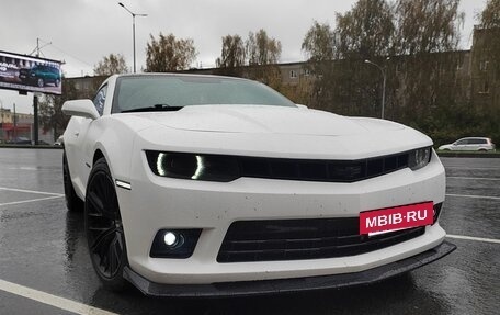 Chevrolet Camaro IV, 2014 год, 2 200 000 рублей, 2 фотография