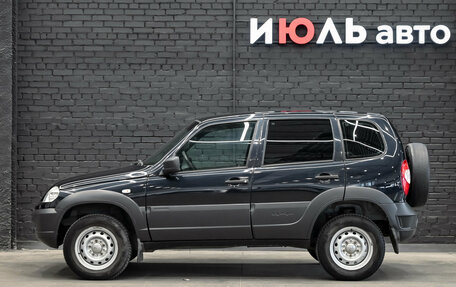 Chevrolet Niva I рестайлинг, 2018 год, 800 000 рублей, 8 фотография