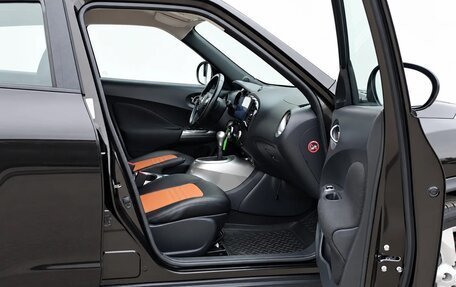 Nissan Juke II, 2011 год, 799 999 рублей, 24 фотография