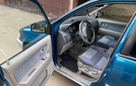 Mitsubishi Space Runner II, 1997 год, 330 000 рублей, 8 фотография