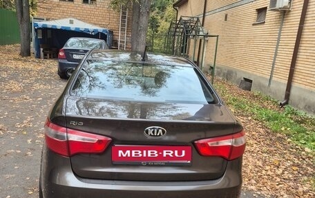 KIA Rio III рестайлинг, 2014 год, 900 000 рублей, 3 фотография