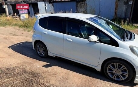 Honda Fit III, 2011 год, 1 050 000 рублей, 4 фотография