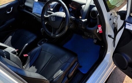 Honda Fit III, 2011 год, 1 050 000 рублей, 10 фотография