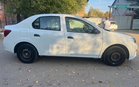 Renault Logan II, 2019 год, 880 000 рублей, 3 фотография