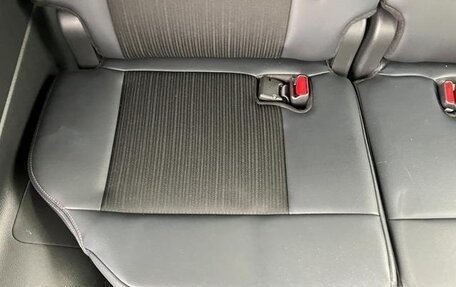 Honda Stepwgn, 2023 год, 2 223 000 рублей, 22 фотография