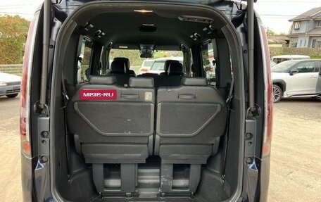 Honda Stepwgn, 2023 год, 2 223 000 рублей, 25 фотография