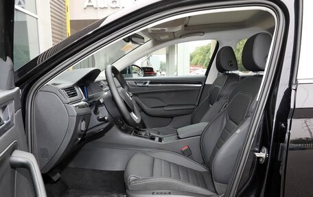 Skoda Superb III рестайлинг, 2025 год, 3 120 040 рублей, 9 фотография