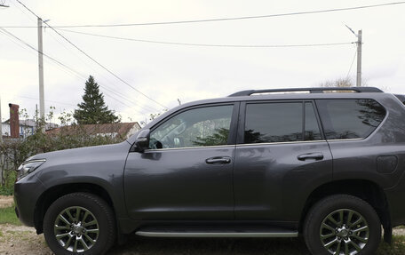 Toyota Land Cruiser Prado 150 рестайлинг 2, 2018 год, 4 400 000 рублей, 8 фотография