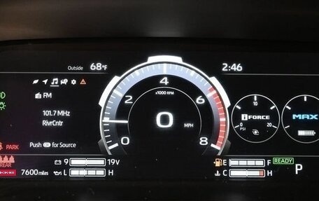 Toyota Tundra, 2025 год, 9 380 000 рублей, 27 фотография