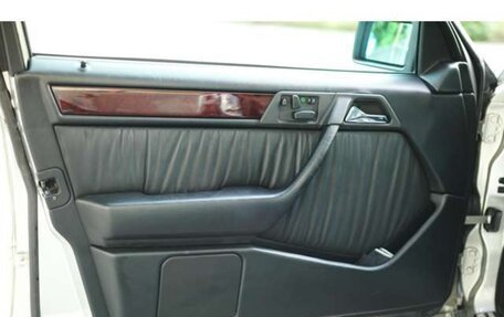 Mercedes-Benz E-Класс AMG, 1994 год, 61 000 000 рублей, 10 фотография