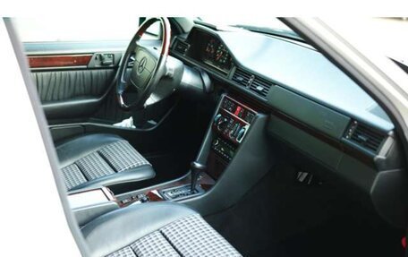 Mercedes-Benz E-Класс AMG, 1994 год, 61 000 000 рублей, 9 фотография