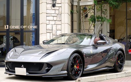 Ferrari 812, 2022 год, 44 400 000 рублей, 1 фотография