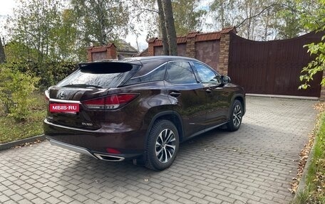 Lexus RX IV рестайлинг, 2019 год, 4 700 000 рублей, 5 фотография