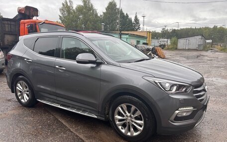 Hyundai Santa Fe III рестайлинг, 2017 год, 2 410 000 рублей, 2 фотография