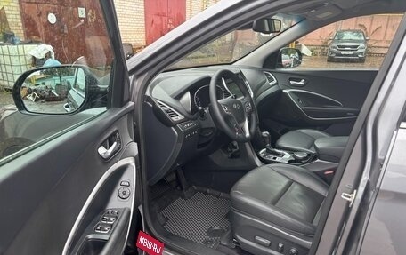 Hyundai Santa Fe III рестайлинг, 2017 год, 2 410 000 рублей, 14 фотография
