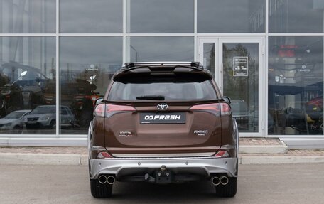 Toyota RAV4, 2016 год, 2 347 000 рублей, 4 фотография