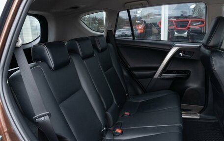Toyota RAV4, 2016 год, 2 347 000 рублей, 12 фотография