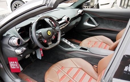 Ferrari 812, 2022 год, 44 400 000 рублей, 9 фотография