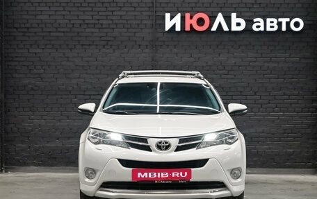 Toyota RAV4, 2013 год, 1 990 000 рублей, 3 фотография