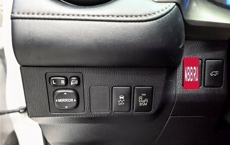 Toyota RAV4, 2013 год, 1 990 000 рублей, 16 фотография
