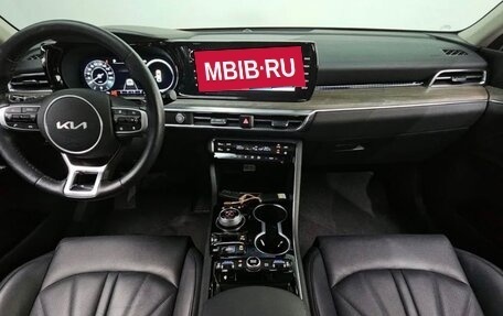 KIA K5, 2023 год, 2 413 000 рублей, 7 фотография