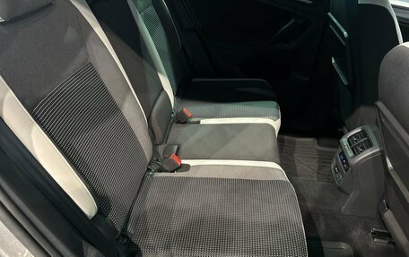 Volkswagen Tiguan II, 2019 год, 2 723 000 рублей, 17 фотография