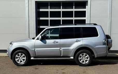 Mitsubishi Pajero IV, 2010 год, 1 649 000 рублей, 2 фотография