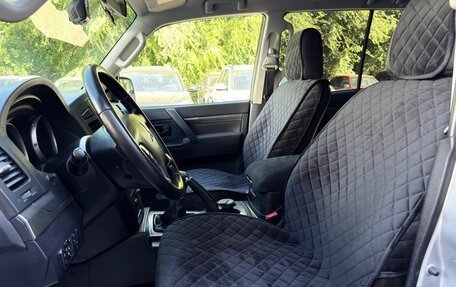 Mitsubishi Pajero IV, 2010 год, 1 649 000 рублей, 9 фотография