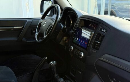 Mitsubishi Pajero IV, 2010 год, 1 649 000 рублей, 12 фотография