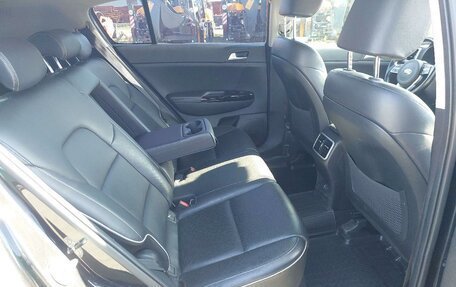 KIA Sportage IV рестайлинг, 2021 год, 2 604 000 рублей, 15 фотография